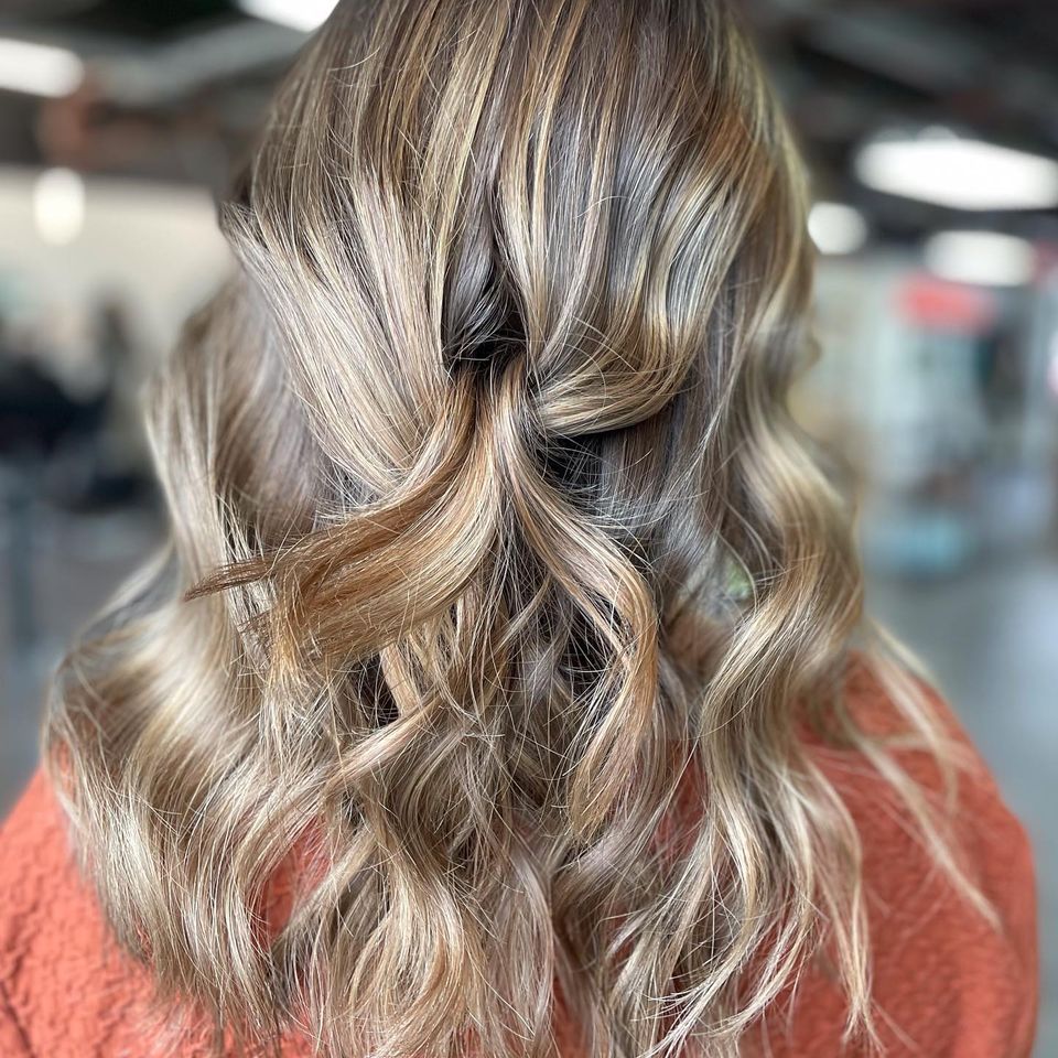 Slate salon 5