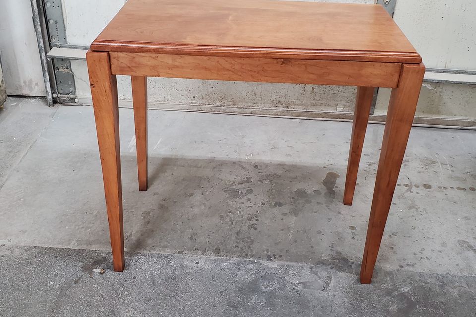 Antique restoration small table sept2025