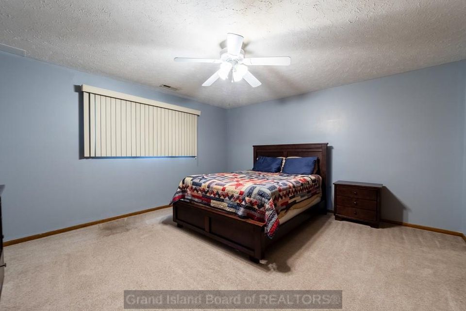 3127 woodridge blvd grand island ne 68801 d 7