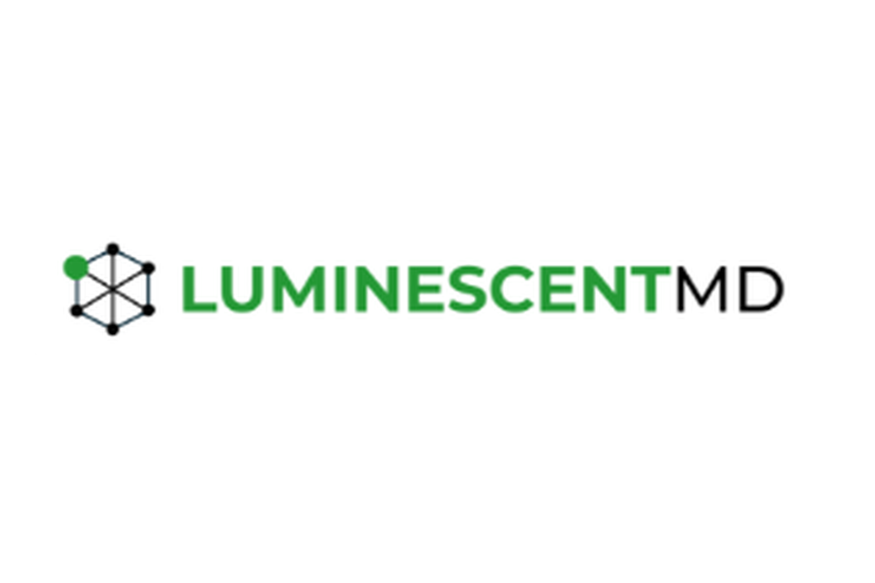 Luminescent md green canvas v3