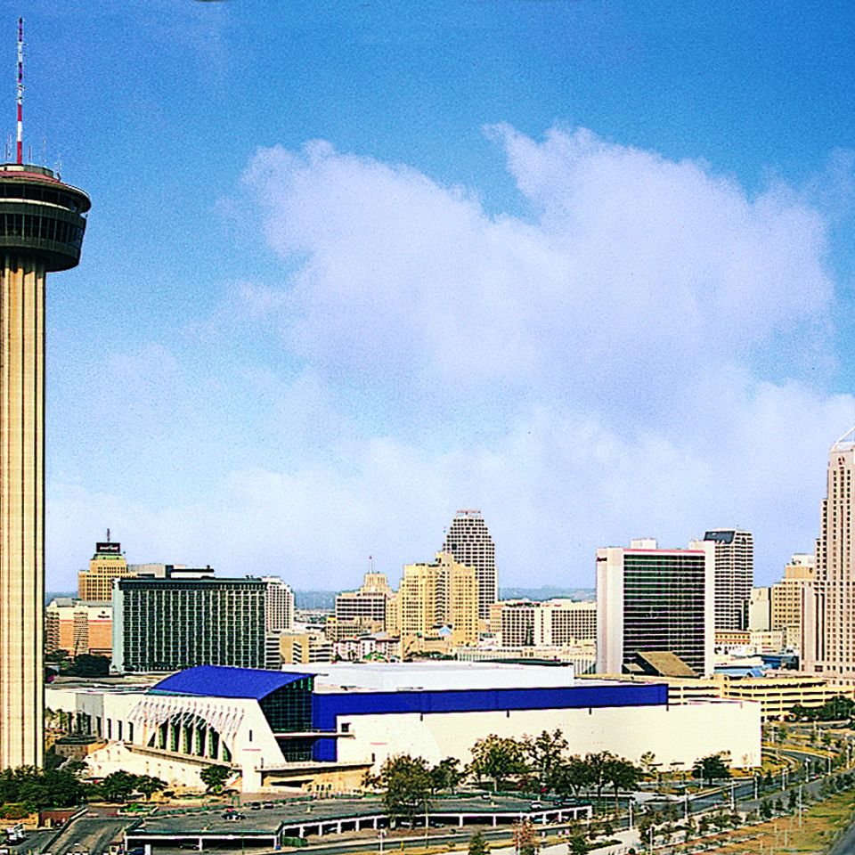 San antonio skyline20160309 13464 xl03p8