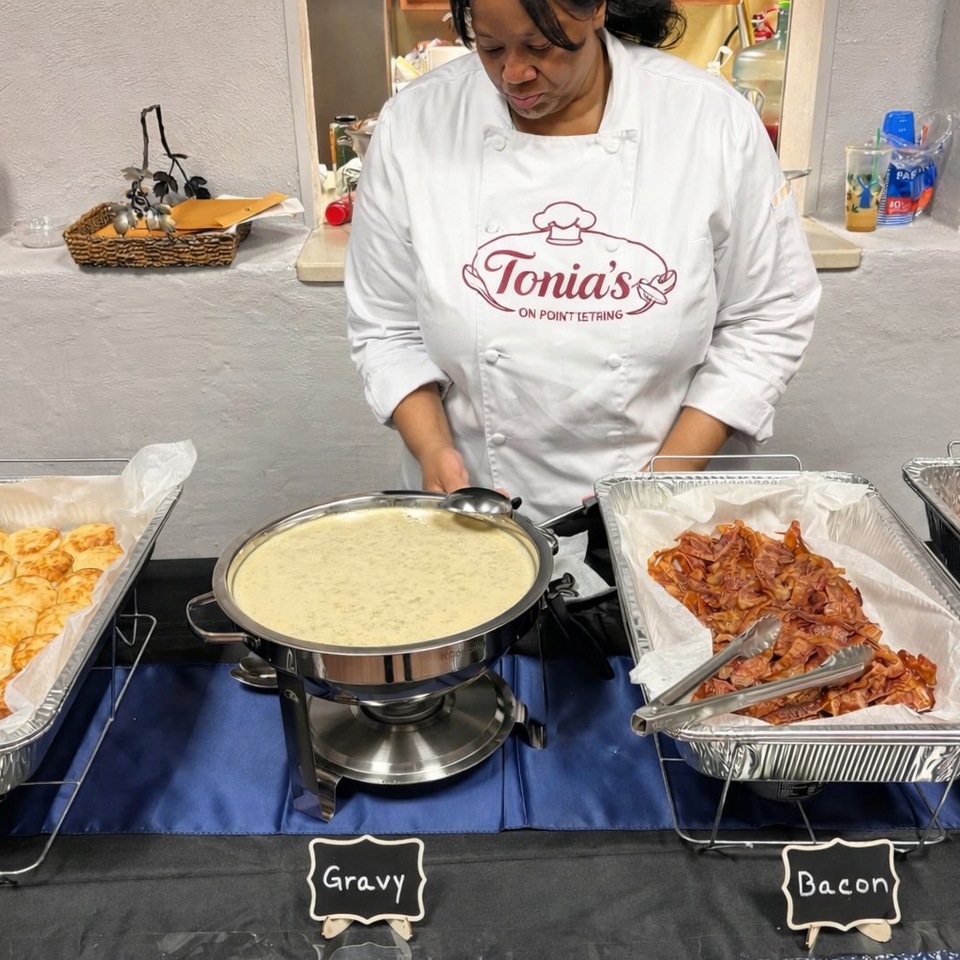 On point catering logo7