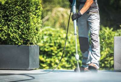 Cleaning pavers