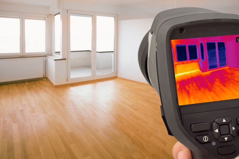 Infrared heat leak detector