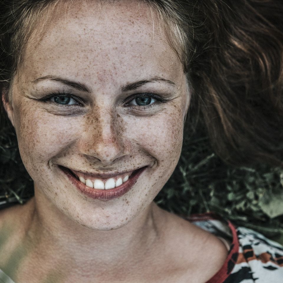 Woman gb3ad8cf79 1920