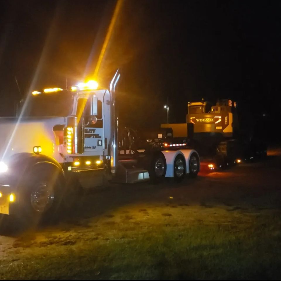 hydro excavation services, commercial and industrial vacuum services, waste water removal services, high pressure line jetting, car wash pit cleaning, underground utility locating, pot holing, trenching services, concrete cutting services,