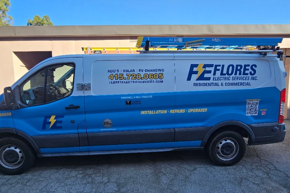 Flores electric van   copy (2)