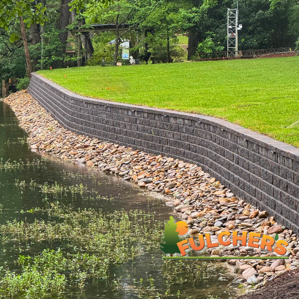 Retaining wall