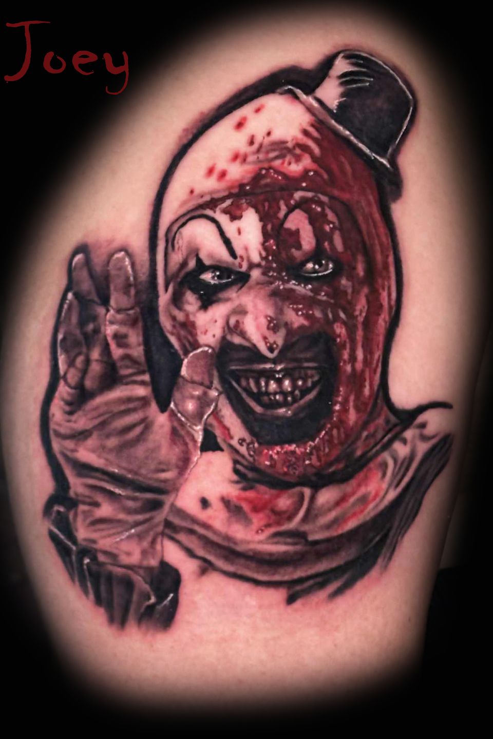 Joey art the clown