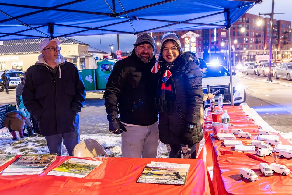 2024 kelley square tree lighting (89)