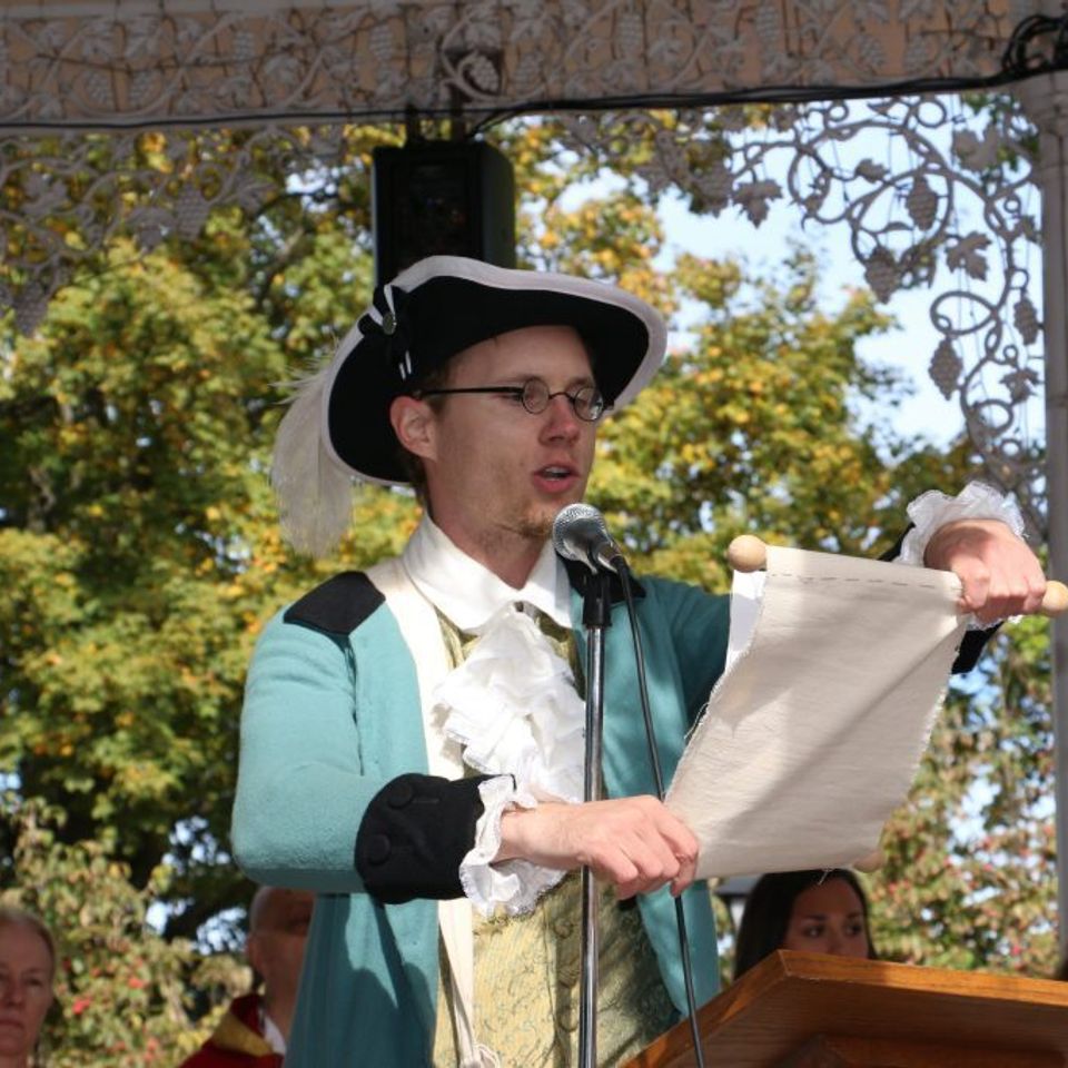 Fld oc town cryer1