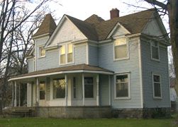 Straton house 444 w allegan