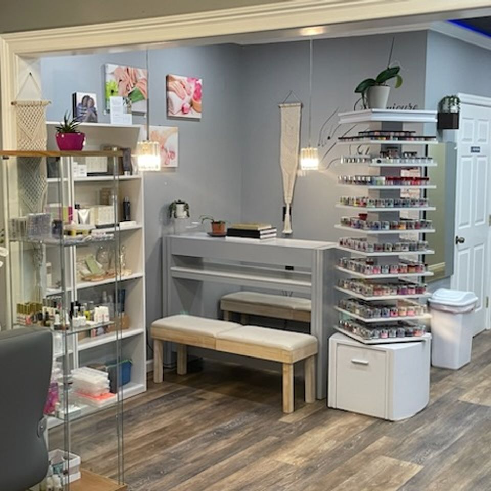 Nail Lovers nail salon in Sound Beach NY