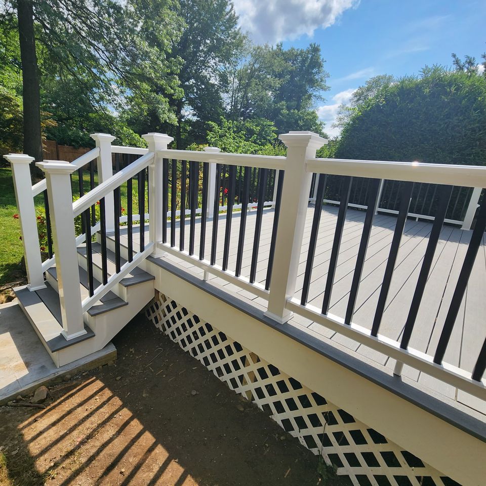 New deck staircase side