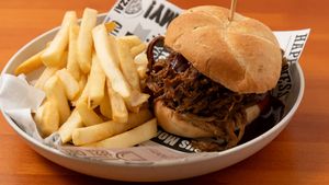 Juicy pulled pork sandwich