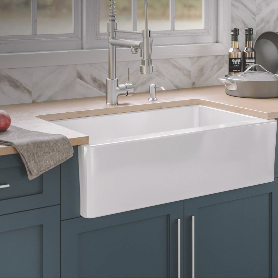 Farmhouse ceramic sinks