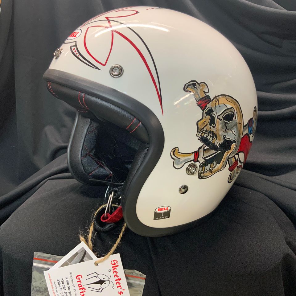 Creative custom pinstriping design and artistic projects created by Skeeter's Grafix.
