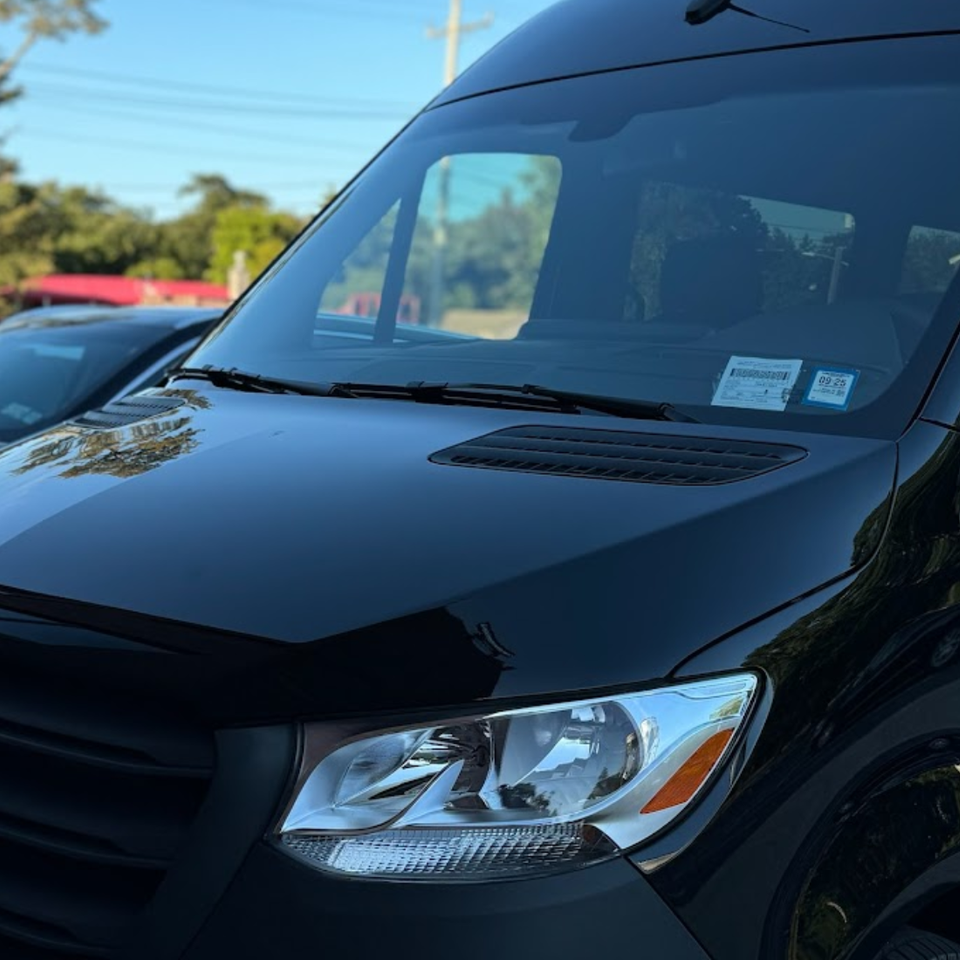 Sirch luxury transportation services  1900x1100 (2)