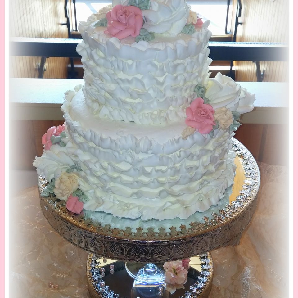 Wed cake 13920180617 32456 qyr7xa