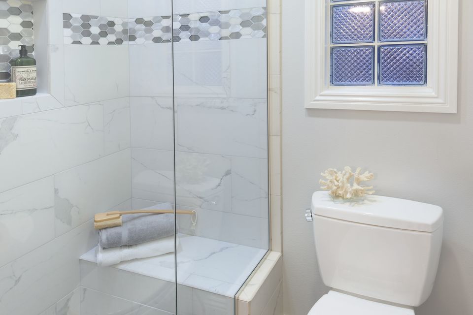 Leeper bathroom 4