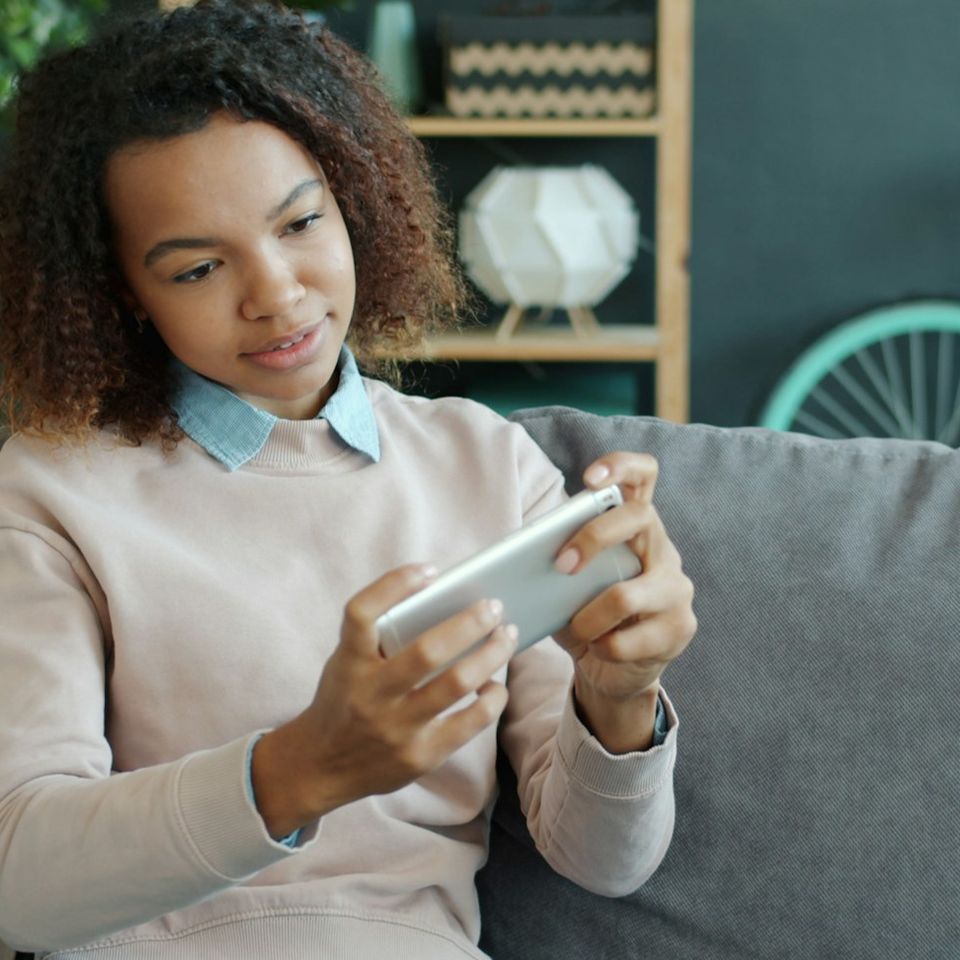 Enter Vacation Contest with Mobile Device