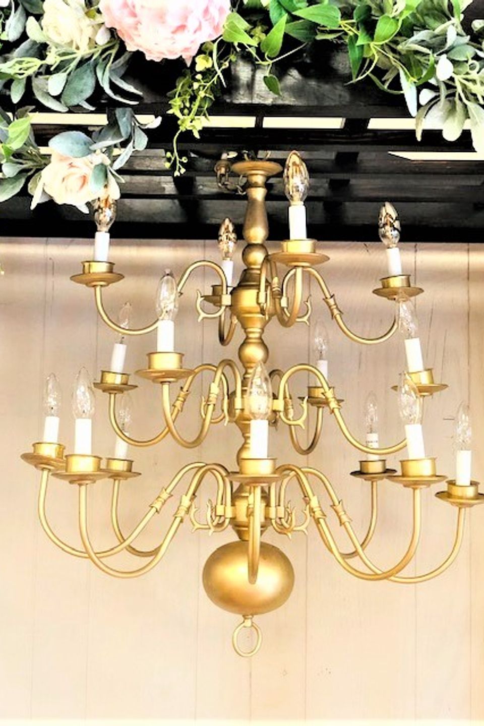 Chandelier gold  (2)