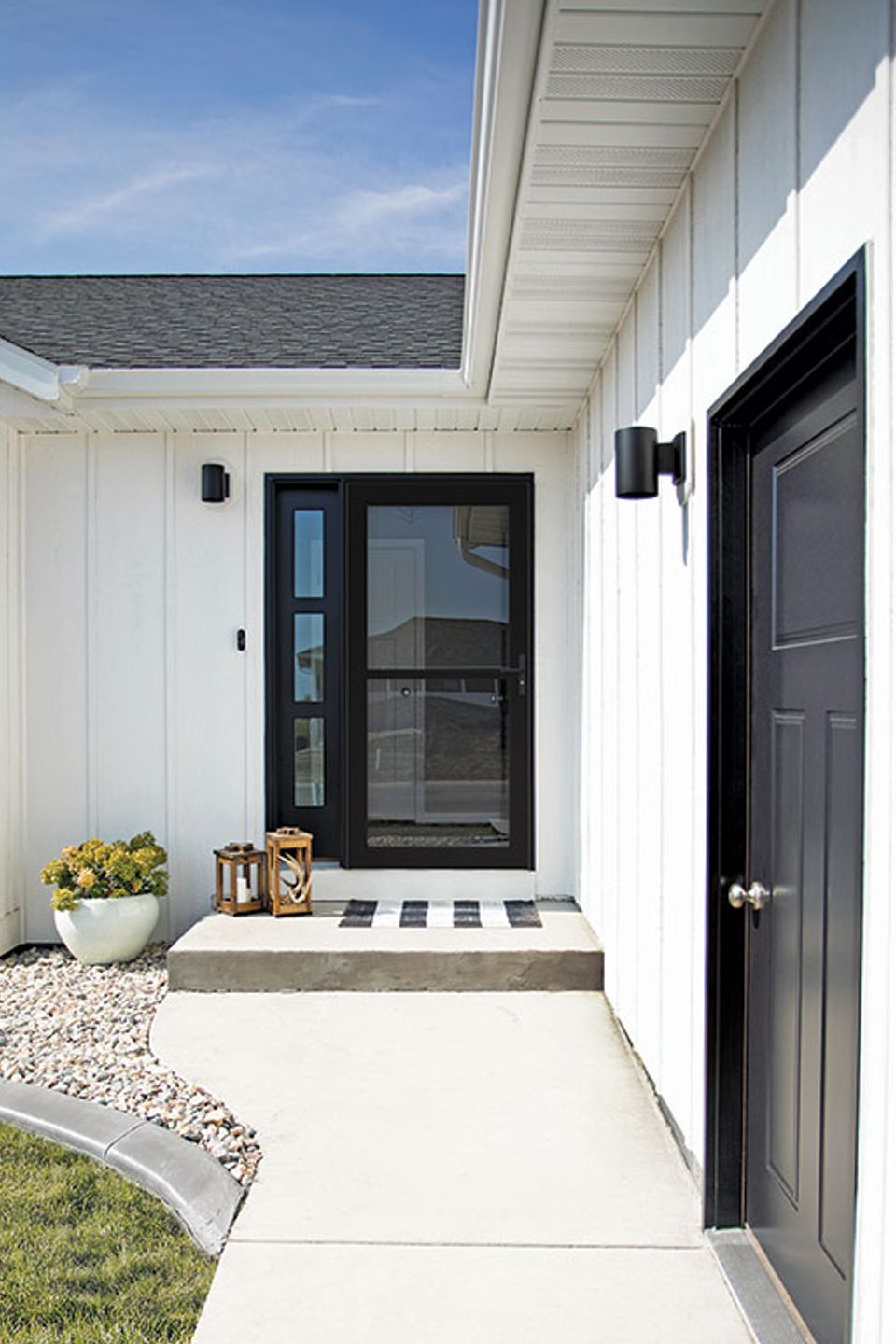 Storm doors 3