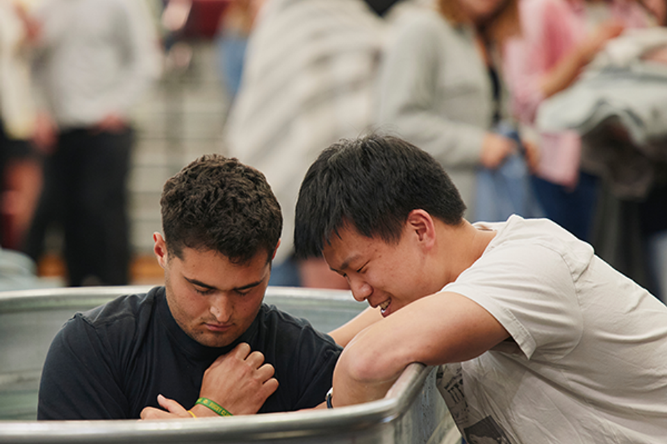 Aaeo26 adams story square day 1