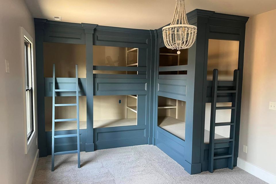 Lakehouse bunkbeds