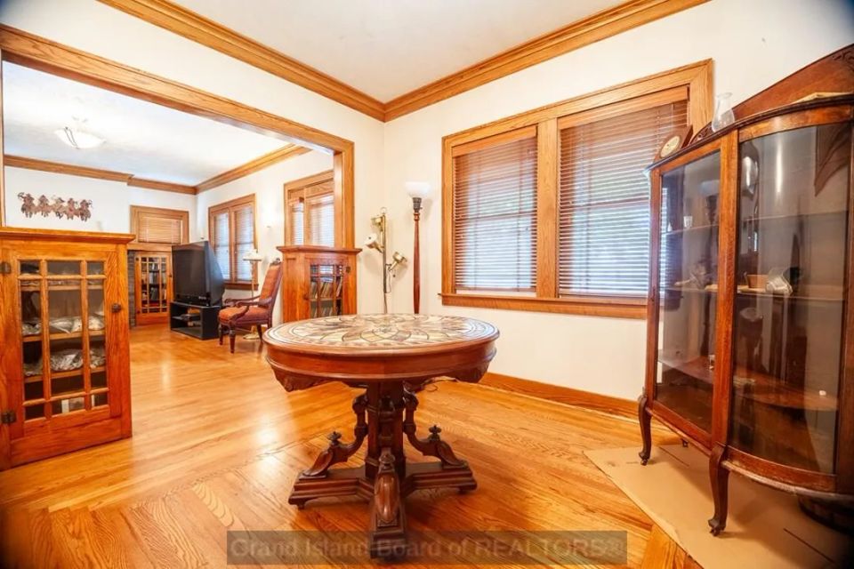 2104 w state st grand island a 8
