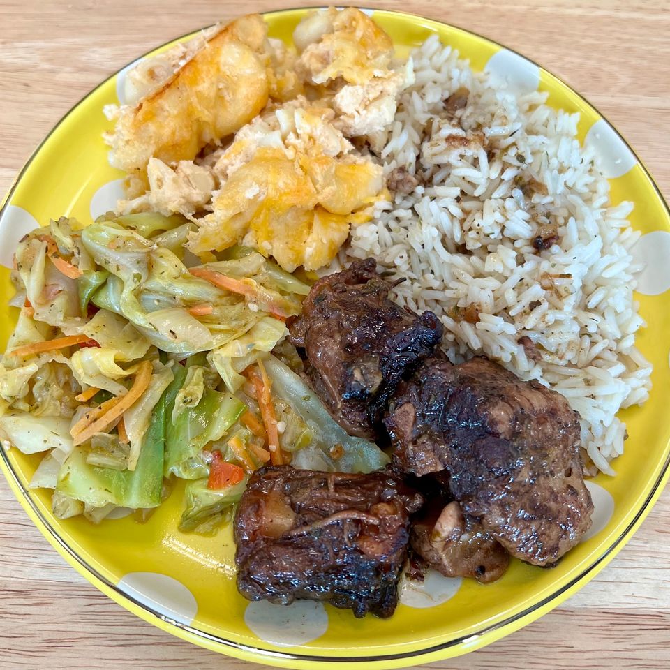Oxtails plate