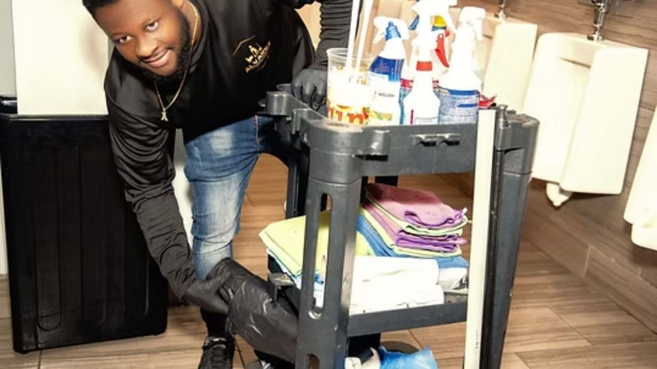 Alvarez cleaning co (13)