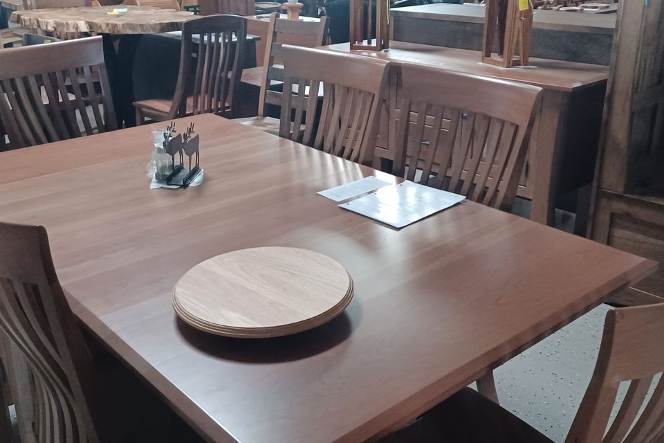 Add dining room 15