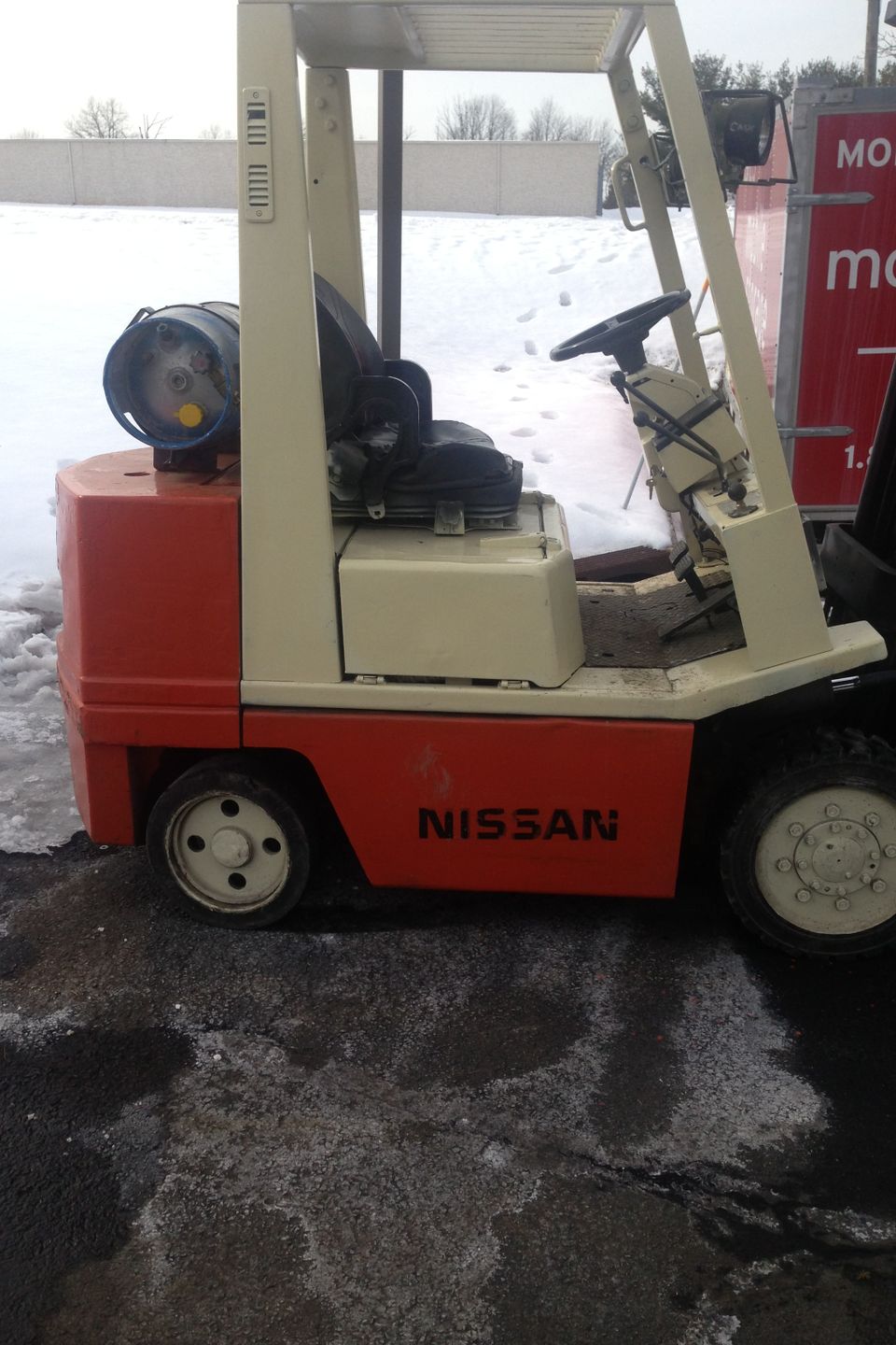 2014 nissan propane  2