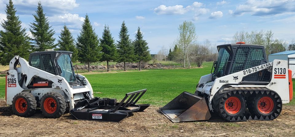 Bobcats mower bucket