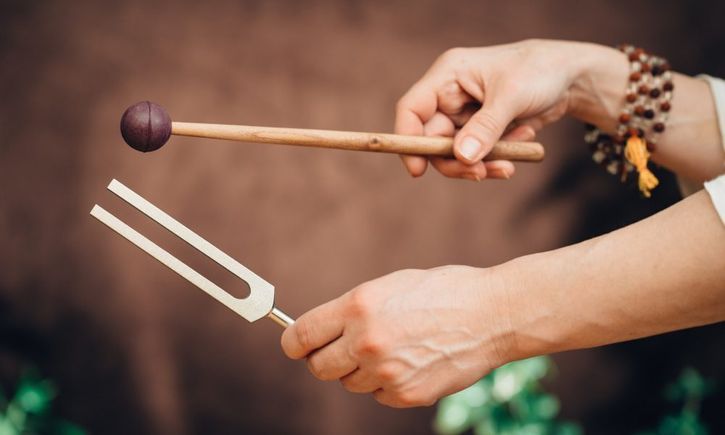 Tuning fork in sound therapy 3 p0jktlhx6wevfhd6ip8cpnhayvzzcqbzv5lsikcbjk