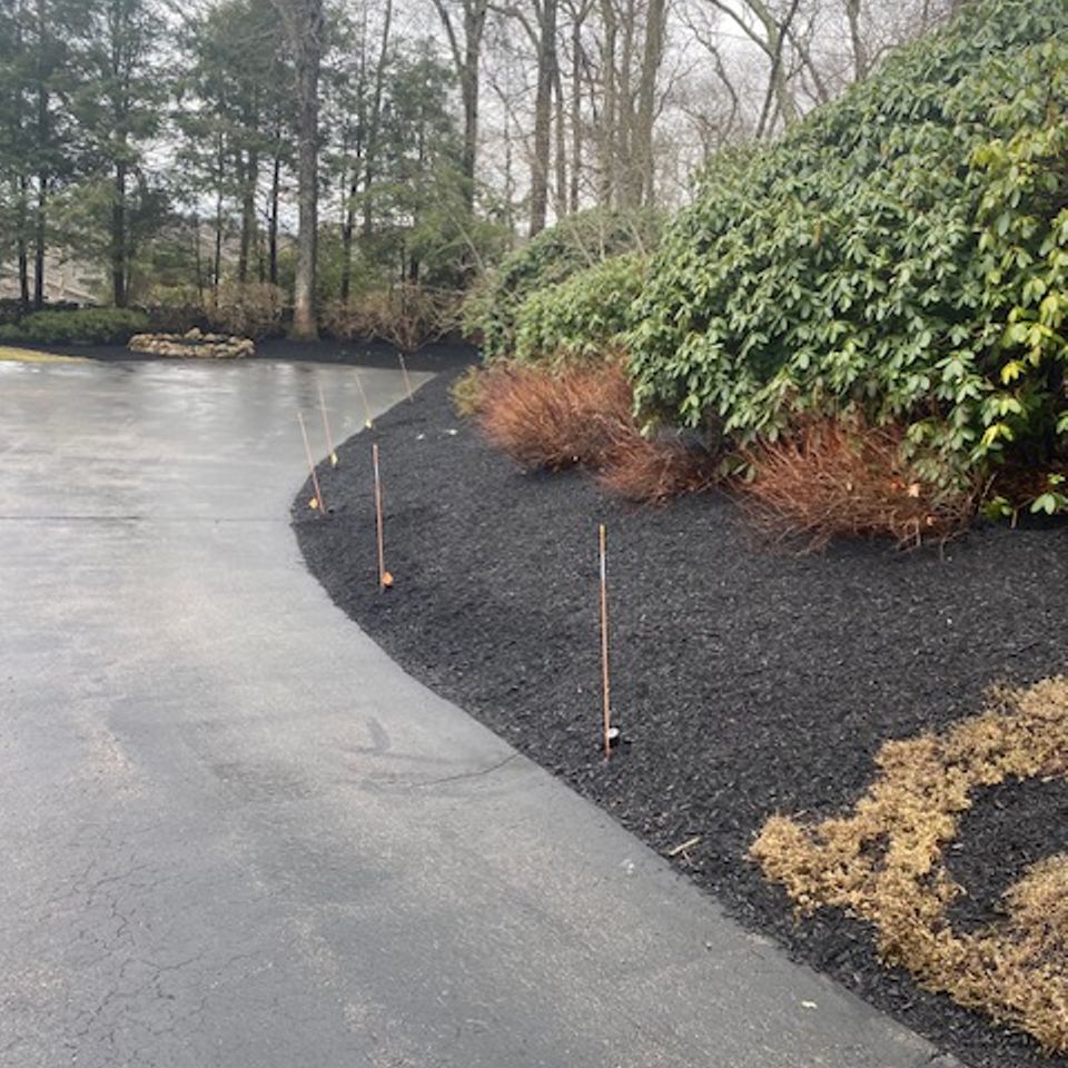 Sullivan mulch driveway