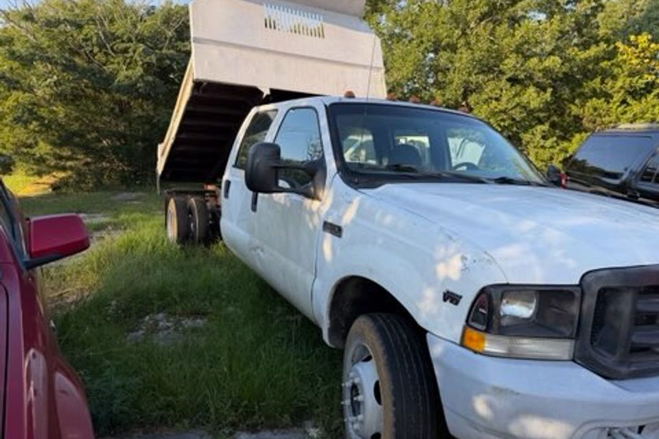 37451