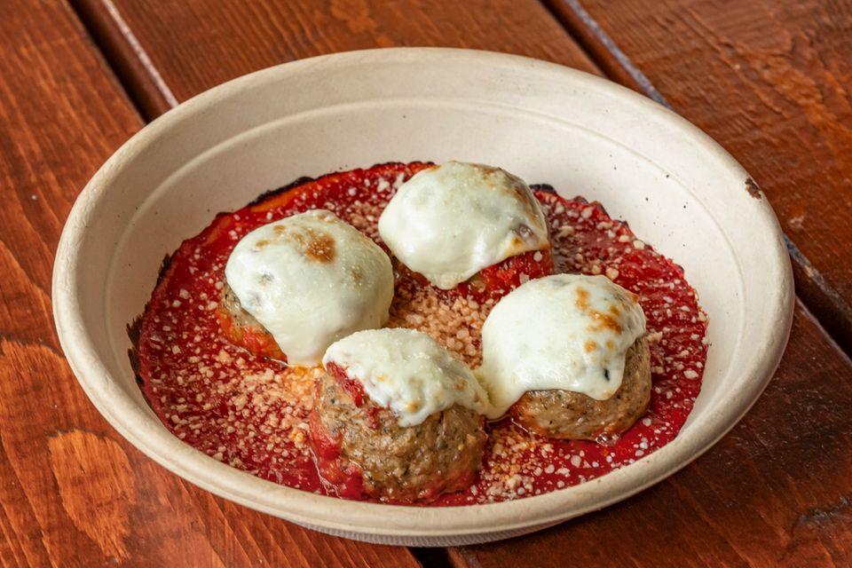 Meatballs with marinara