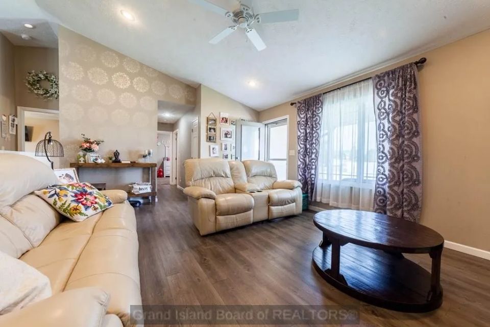 102 switchgrass st grand island a 4