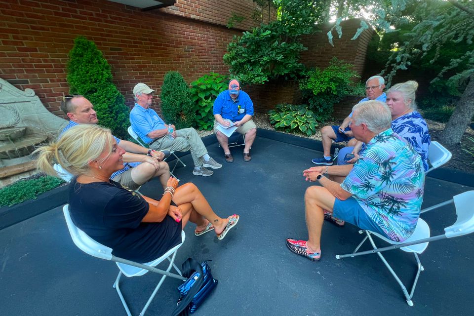 Ser shrimp feed chat 1