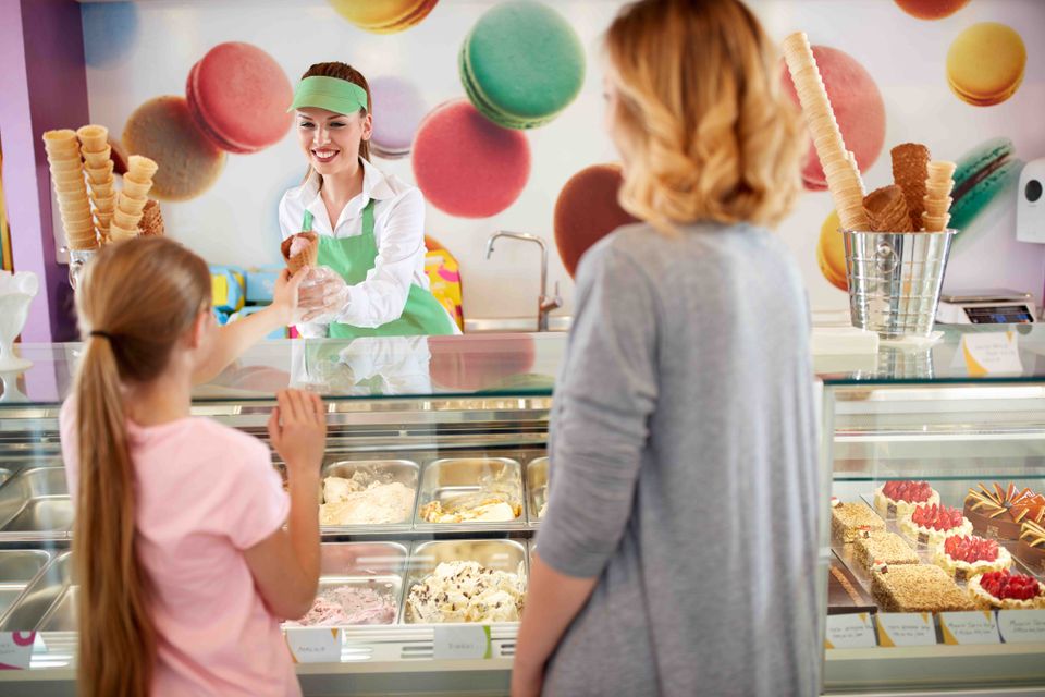 How to sell directory listings to ice cream shops 