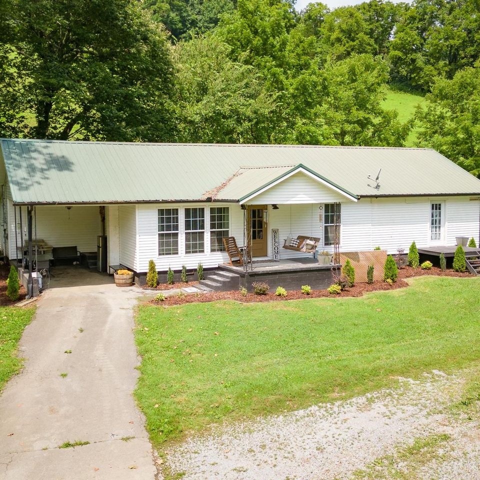642 pierce hollow rd 14