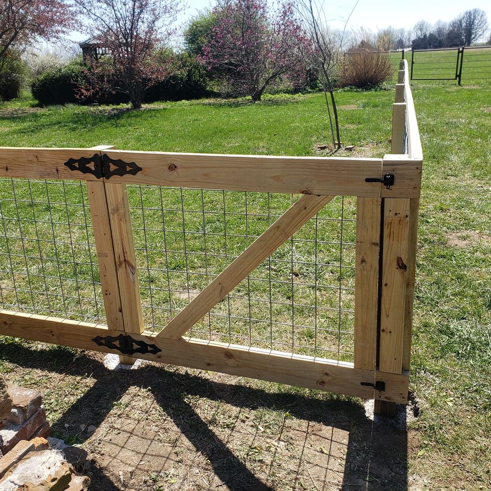 custom wooden and wire transition farm gate