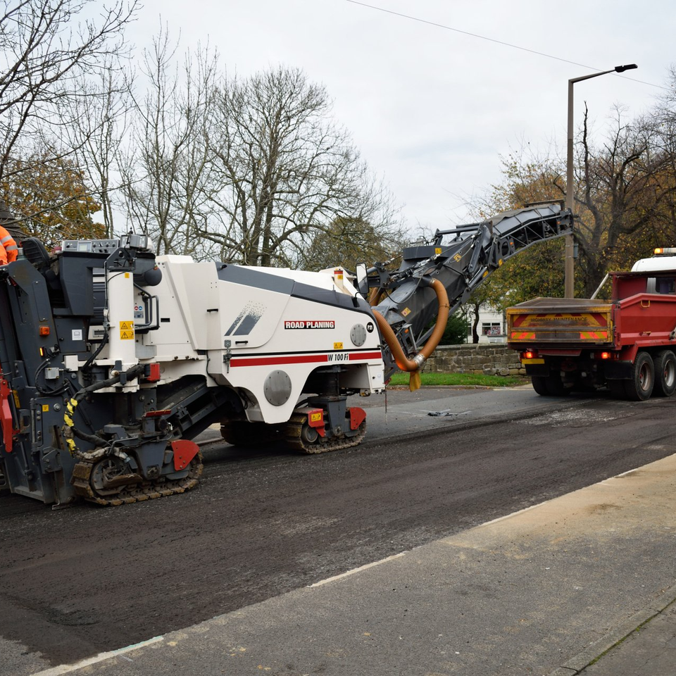 Black diamond paving milling