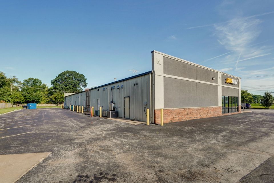 2724 e chestnut exp 4