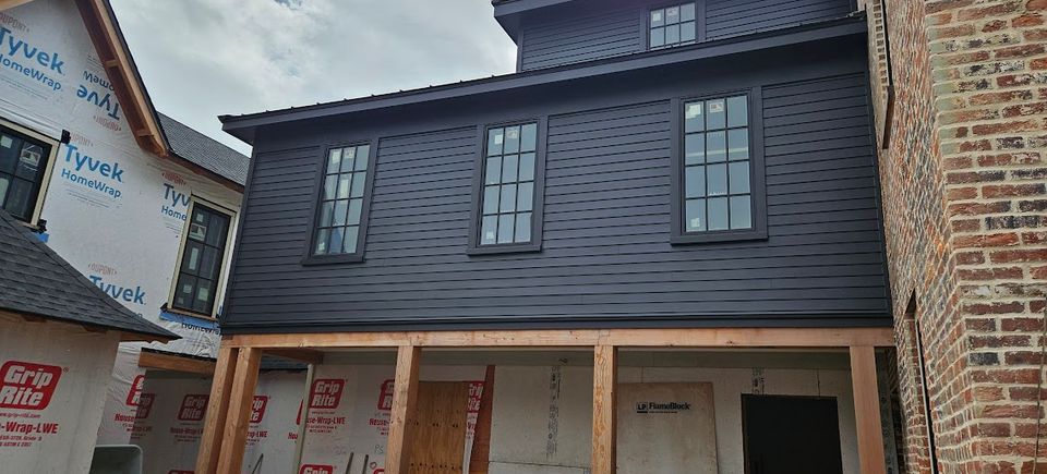 Exterior progress side