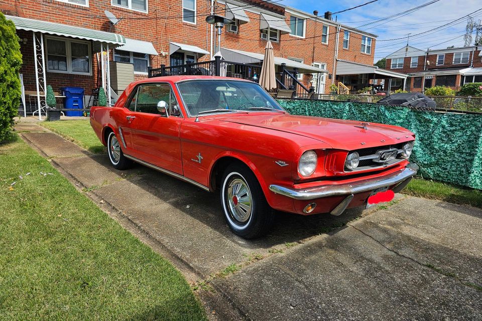 Red mustang