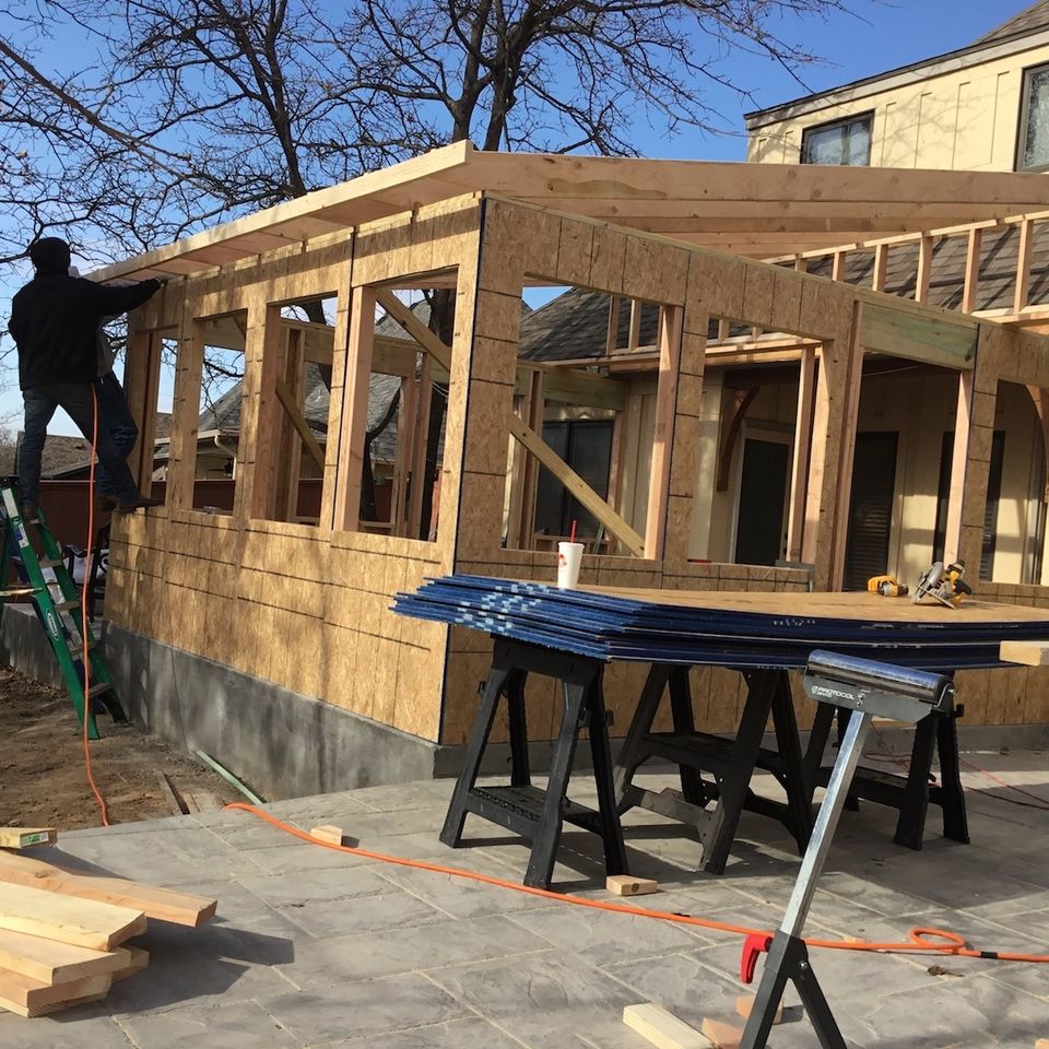 Select outdoor solutions  tulsa oklahoma  outdoor living patio rooms  residential enclosed patio room contractor builder construction company  photo dec 20  12 52 52 pm