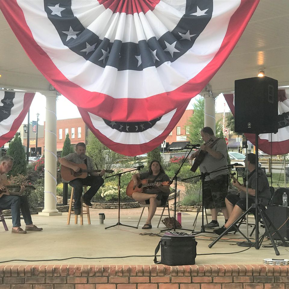 Pickin at the park thursdays in june
